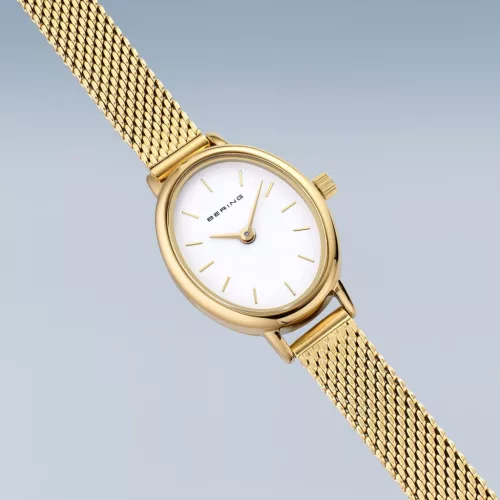 Bering Classic női karóra 11020-334