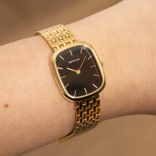 Bering Classic női karóra 12526-732