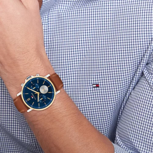 Tommy Hilfiger Tyson Day férfi karóra 1710703