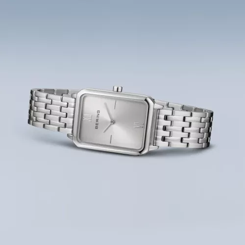 Bering Classic női karóra 17423-700