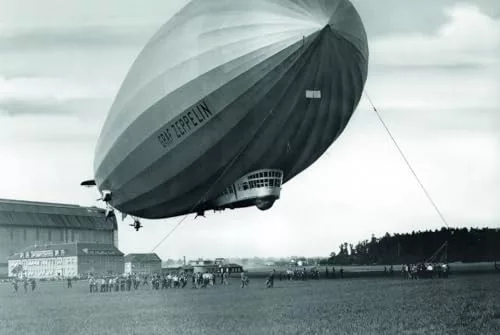 Zeppelin Hindenburg  férfi karóra 8074-5