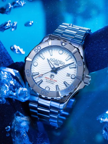 Roamer  Deep Sea 200 Duna Limited Edition férfi karóra  860983411571