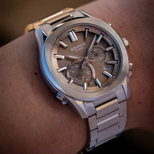 Casio Edifice Series Solar Chronograph férfi karóra EQB-1300D-5AEF